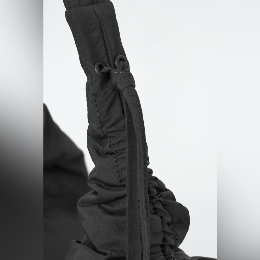 COS Canopy bag (large size) - Picture 6 of 8